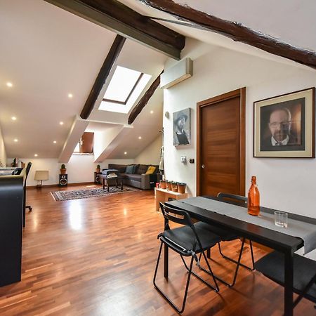 טורינו Modern Apartment Piazza Statuto Porta Susa Fs מראה חיצוני תמונה
