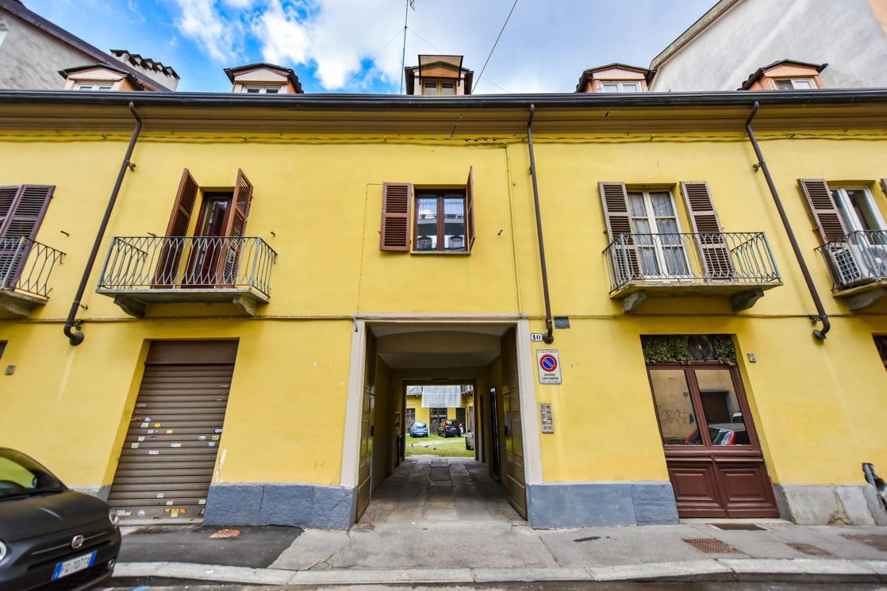 טורינו Modern Apartment Piazza Statuto Porta Susa Fs מראה חיצוני תמונה